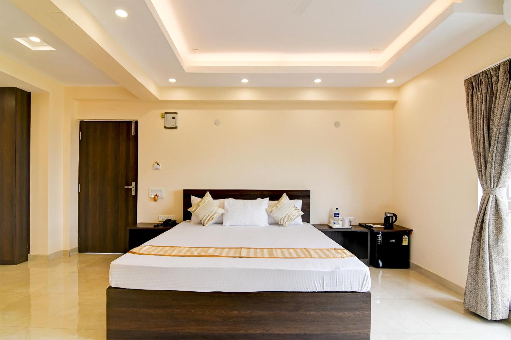 Отель Lemon Prime New Town Экстерьер фото